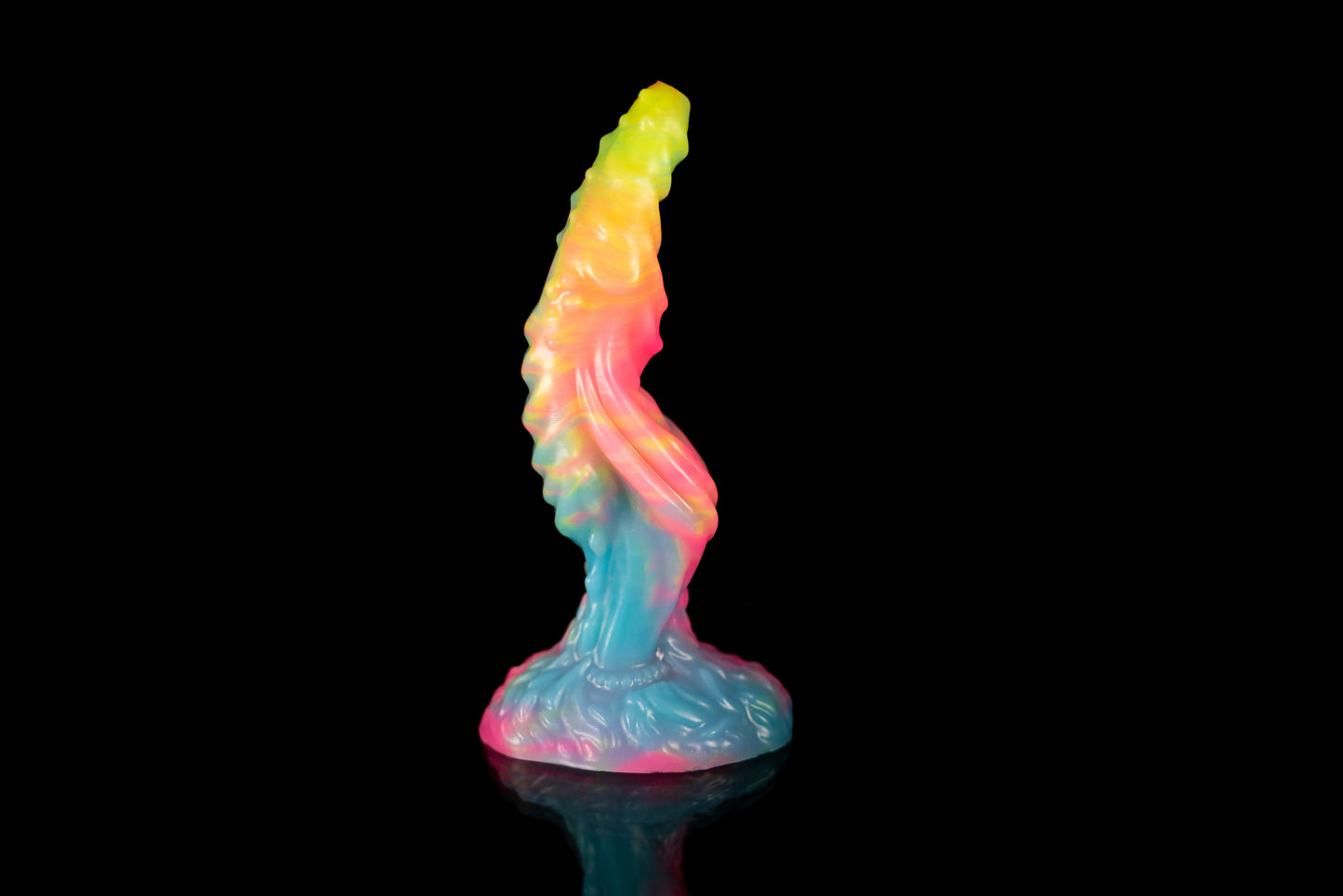 Lycan - Small - Mystery Colors